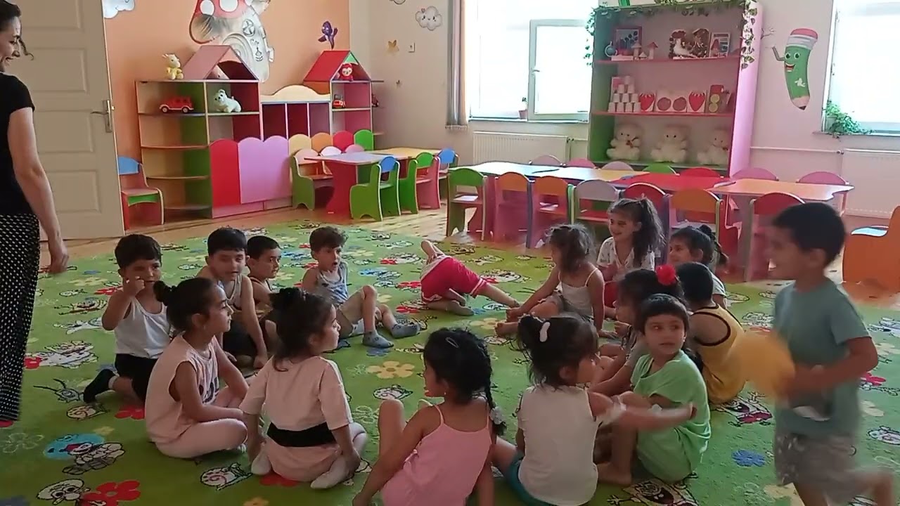 Bağ&ccedil;ada oyun
