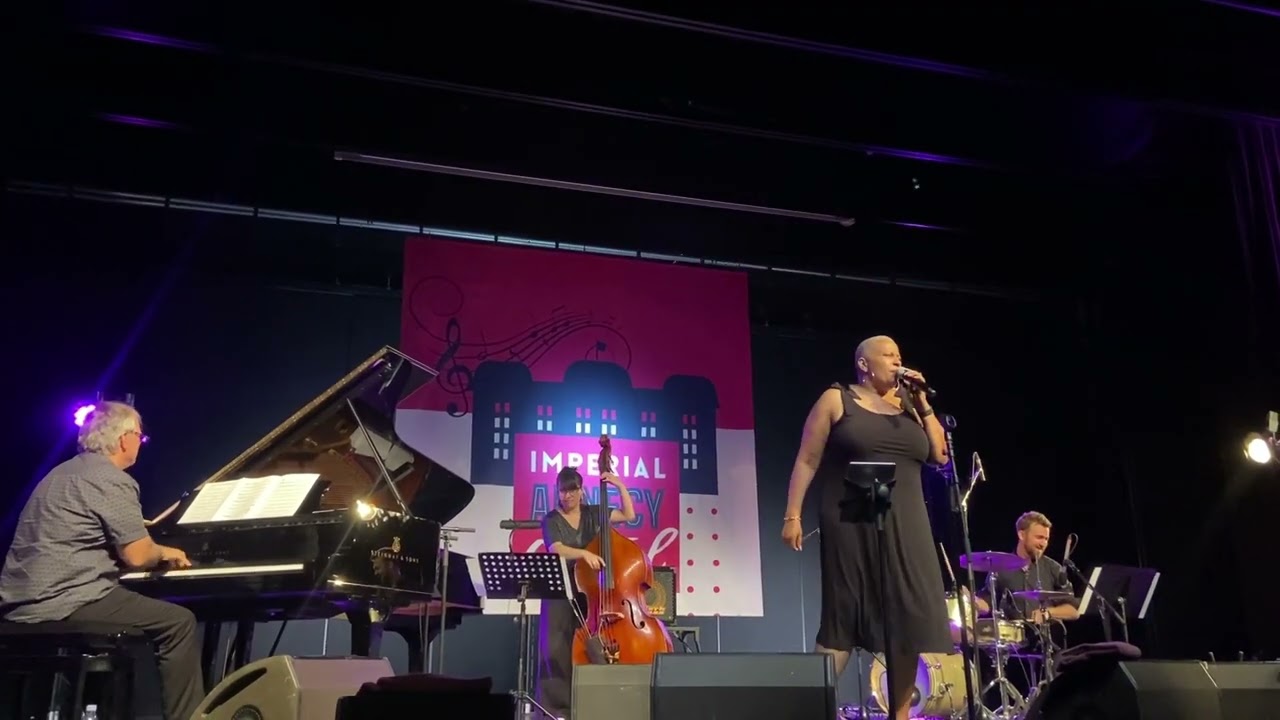 Back vocal Blues Kim Richardson Imperial Annecy Festival 2022