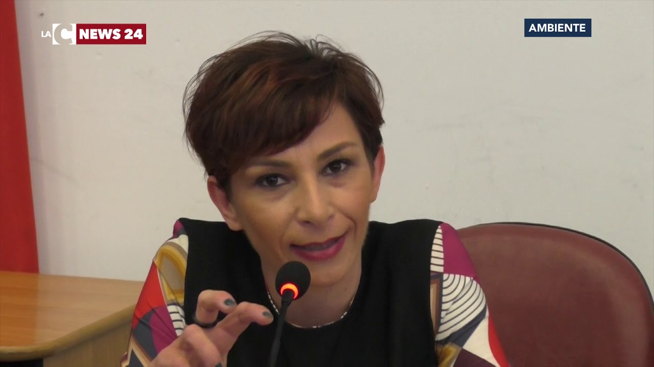 “Striscia” a Bovalino, la conferenza stampa del sindaco