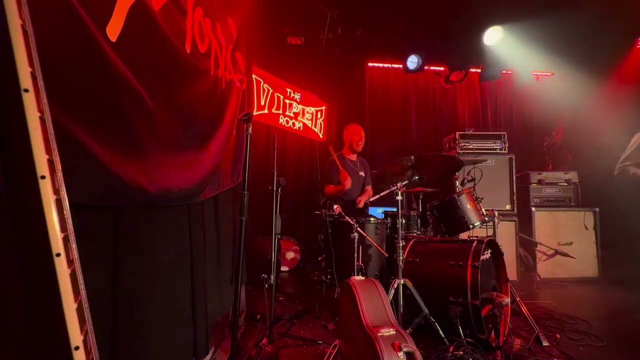 Devon Thompson - Straight Jacket (Greg Miles Lewis drum-cam)