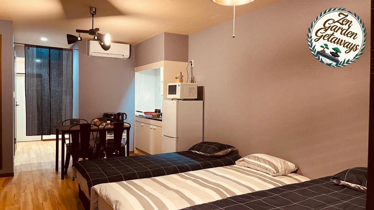 Namba Shinsaibashi 10 mins Reiko guest house | Higashiosaka, Japan | Hotel Review ⭐