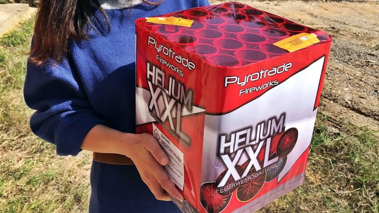 Helium XXL 50mm F3 Feuerwerks Batterie | PyroExtremGermany