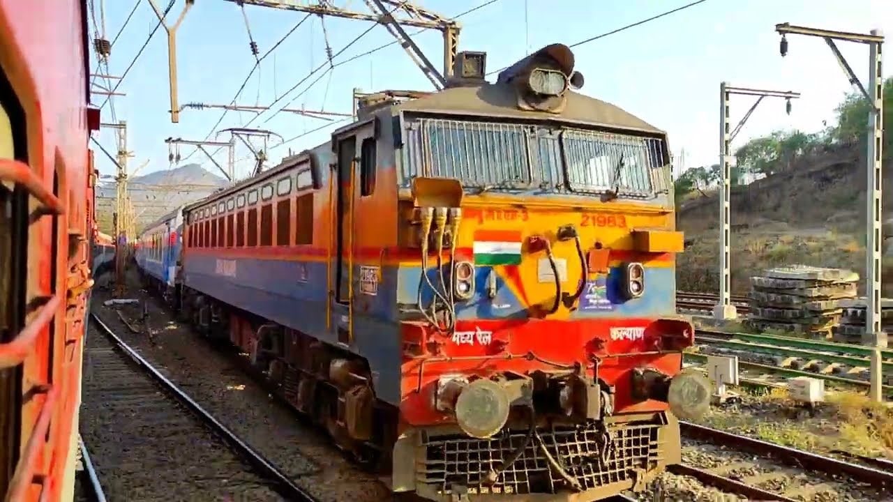 Parallel Train Race Between Two Trains Deccan Exp Train vs Nagercoil Exp Train