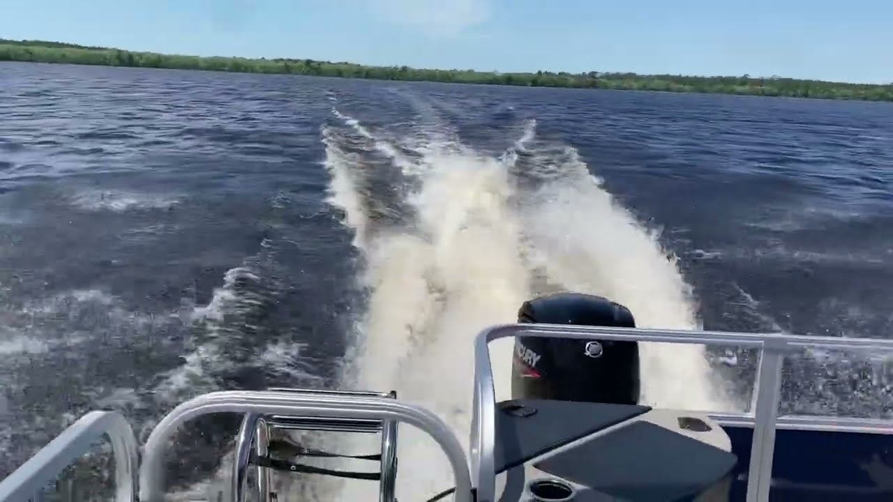 2023 Sun Tracker Bass Buggy 18 pontoon in rough water and high winds at Ocean Pond - Lake City, FL