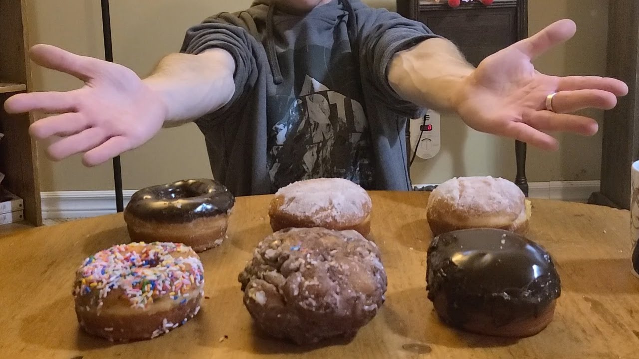 CLASSIC DONUT MUKBANG | Chocolate, Sprinkles, Jelly, Apple Fritter, Boston Cream