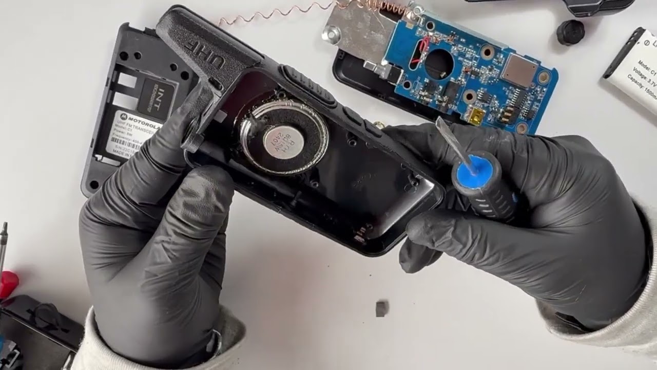 C1 | Todo lo que debes saber para identificar un falso Motorola