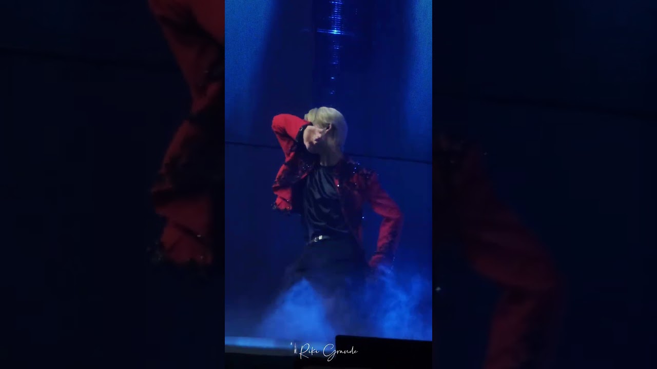230611 Weverse Con Ni-Ki Fancam: Fever