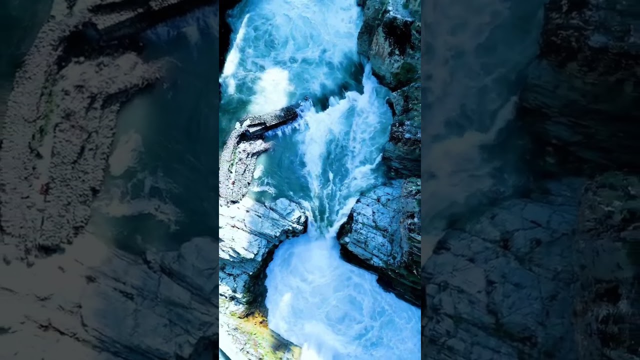 #Aherbal waterfall God's creation ❣️💕❤️💞🤗🥰🤩# scenic view ❣️ plz like share subscribe my  channel 🤗