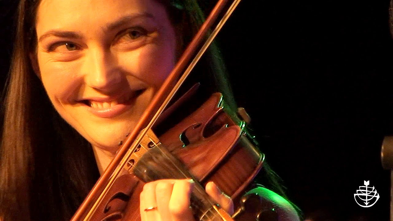 Zoe Conway And John Mc Intyre - Trois Pièces - Live
