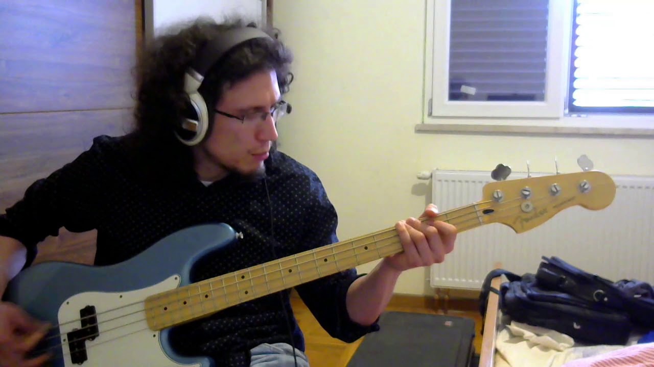 Kim Wilde - Kids in America (Bass Cover)