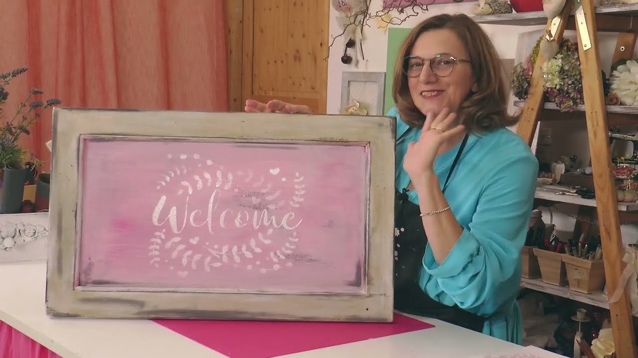 Shabby Chic Recupero di un'anta  con effetti di velatura e decorata a stencil con Lara Vella