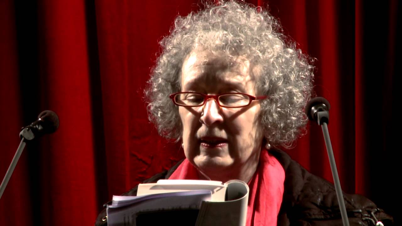 Margaret Atwood reads from The Blind Assassin