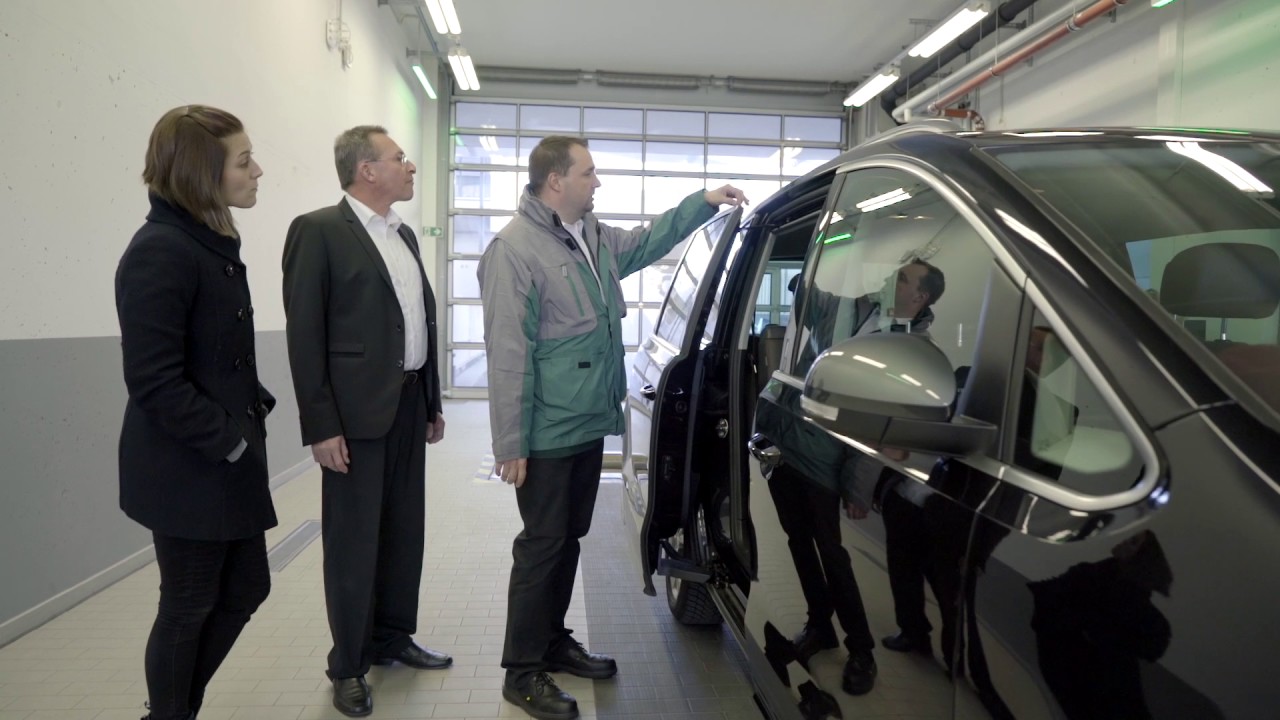 Vorsicht beim Autokauf &ndash; DEKRA Experten informieren