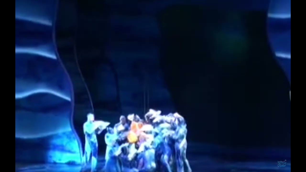 Finding Nemo the musical moonfish Marlin Dory acrhor Bruce chum Mr Ray crush bubble Deb Gill 2010