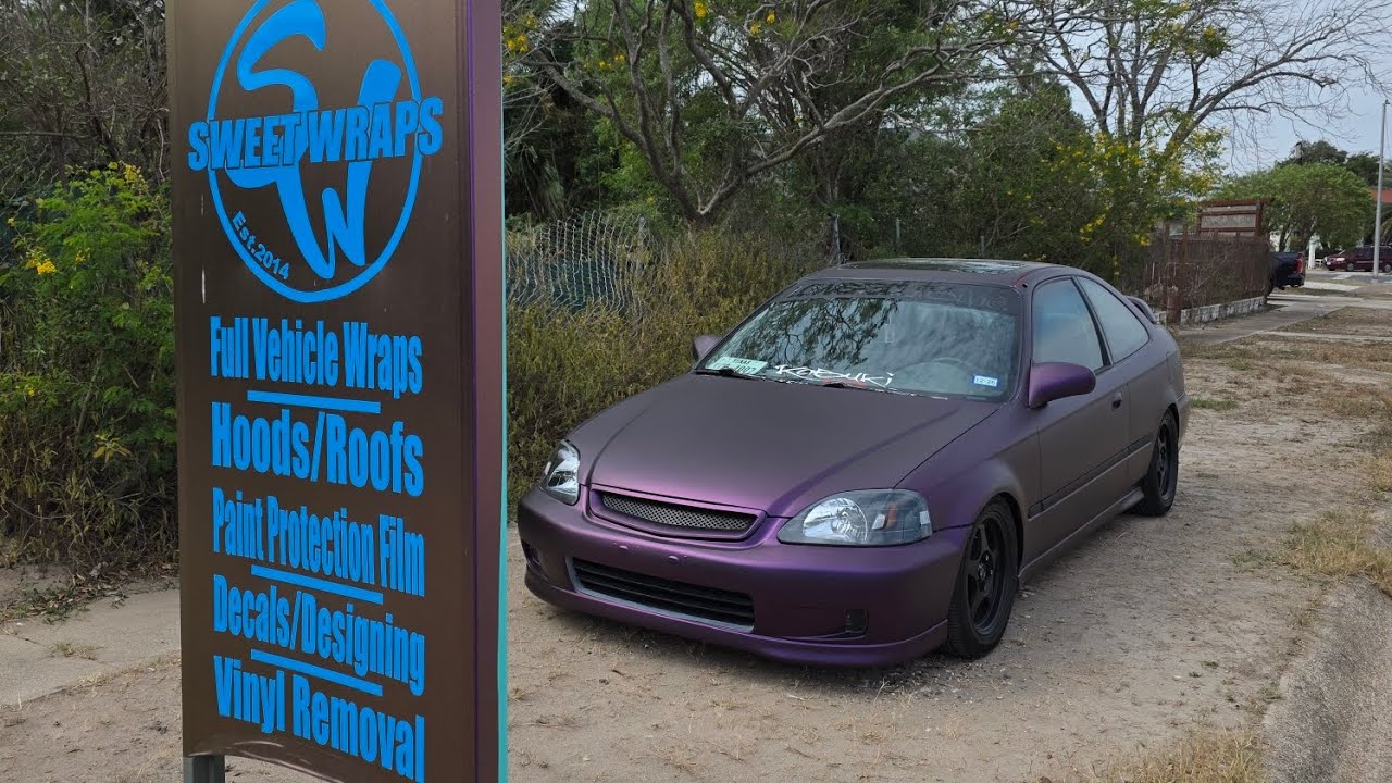 Getting this honda civic back to its glory 🤘🤘🤘With @teckwrapusa2200 Venetian Violet 