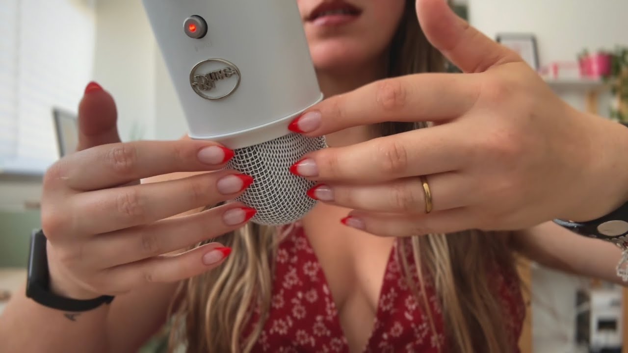 slow & gentle asmr mic scratching, mouth sounds and hands movements (1h, rain background)