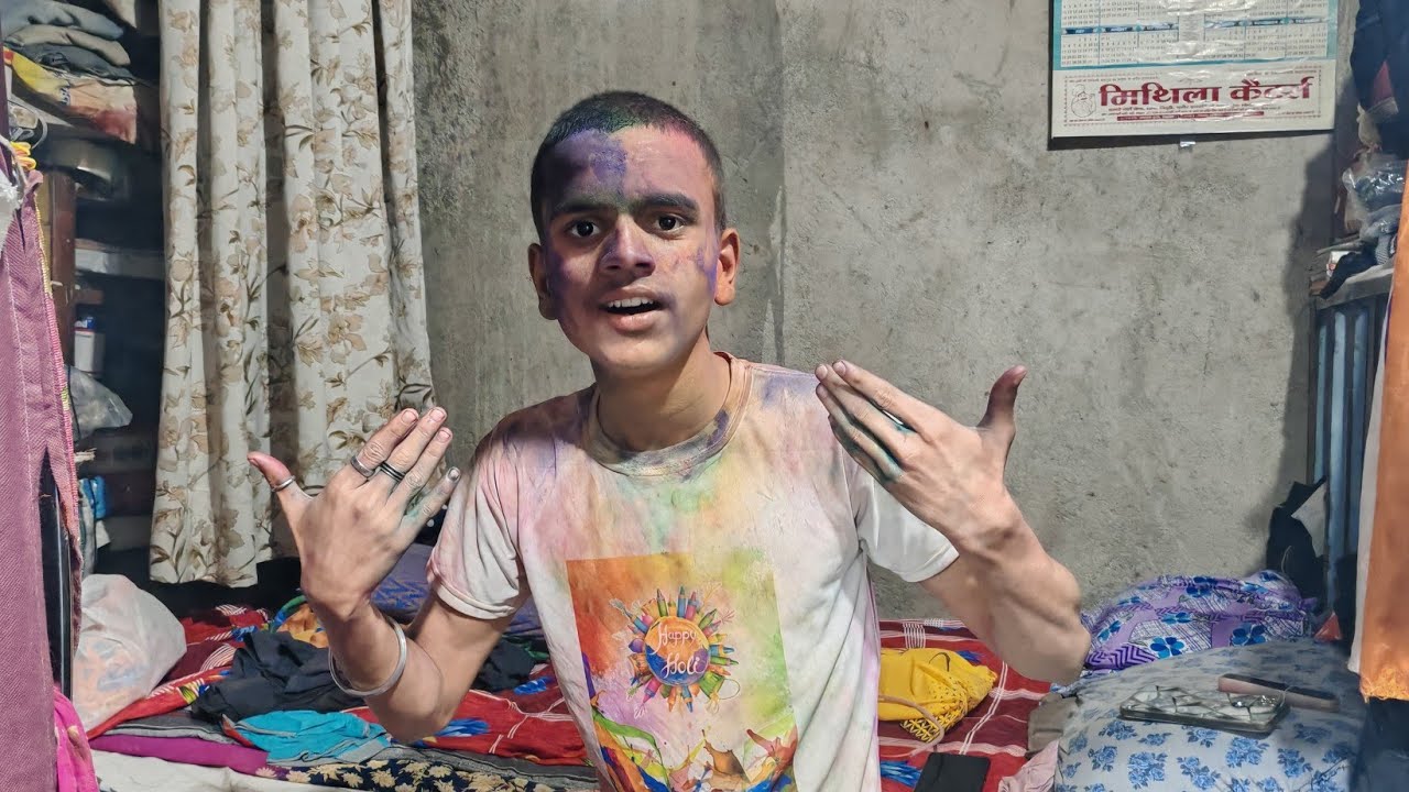 Face Ka Kya Haal Kar Diya 😂 holi main 😭🎨