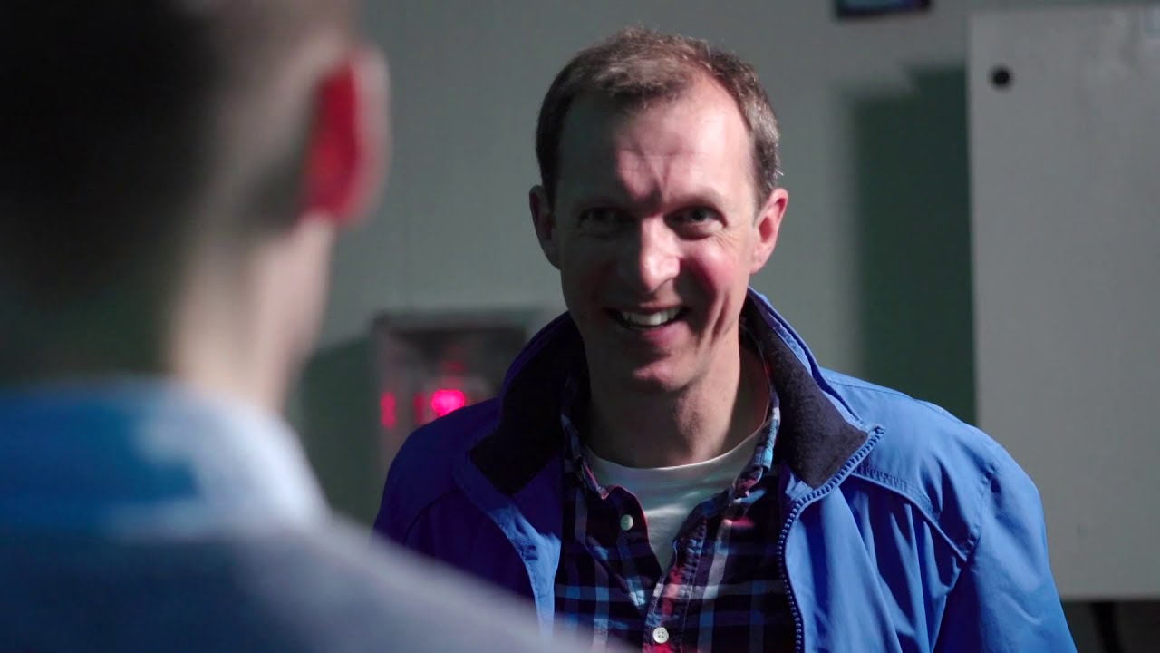 Hexafly | RTÉ One | Ear To The Ground