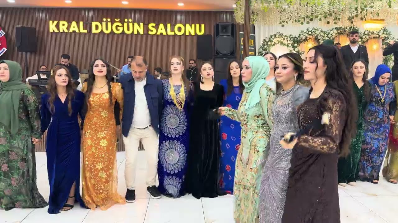 Şeğmuse Erbani Kral Düğün Salonu Kızıltepe Halay
