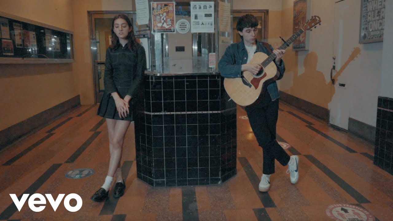 Alix Page - Pulling Teeth (Official Video)