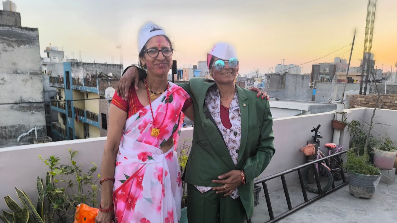 आज तो दादा जी ने होली मैं चार चाँद लगा दिये ऐसे दादा जी पहली बार आये होली में 🙏🙏❤❤👌👌