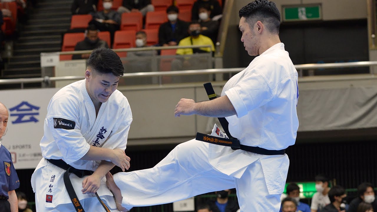 【新極真会】第53回全日本大会　男子４回戦　渡辺vs亀山　SHINKYOKUSHINKAI KARATE