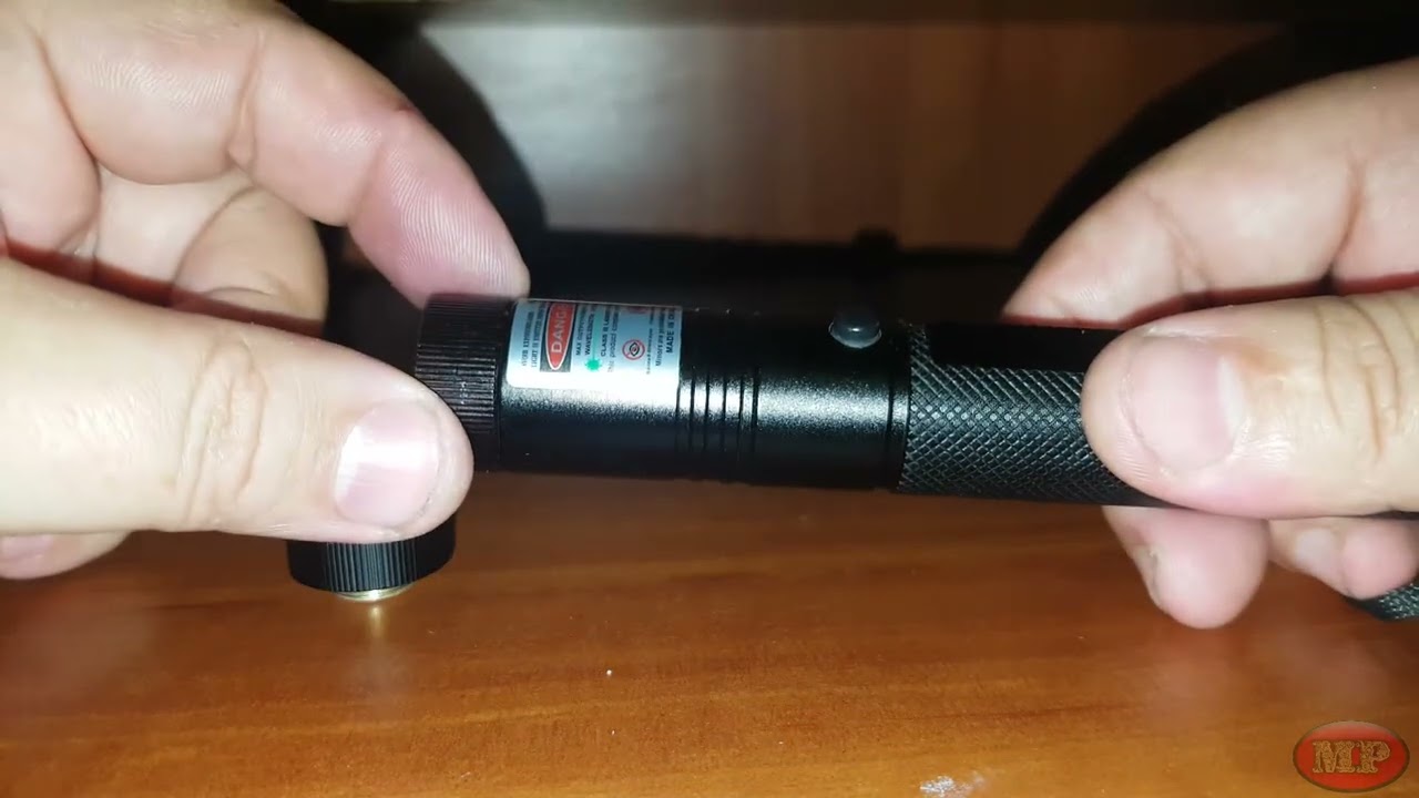 Laser 303   Лазерна указка 303 зелений лазер 028