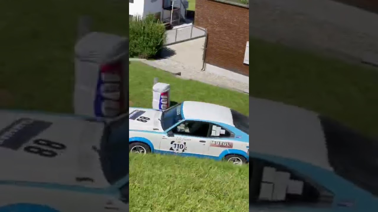 U know the Name of this noisy car?🤔