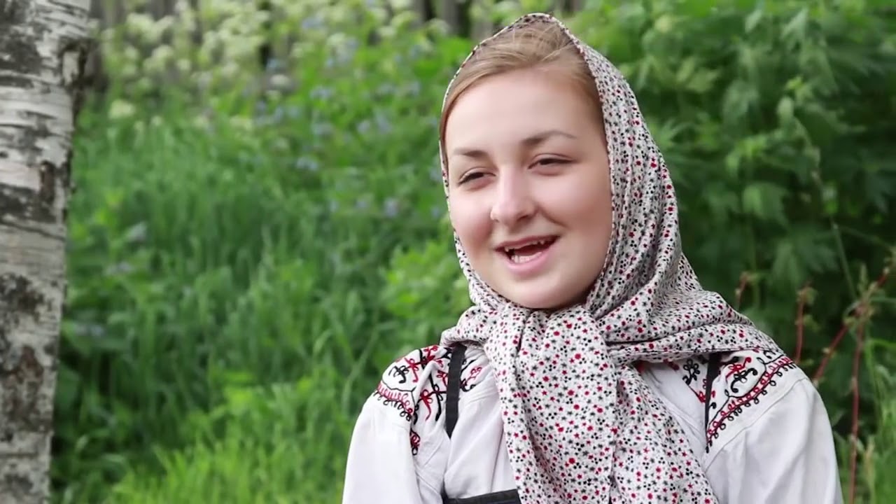 Katya tells a fairytale in the Northern Vologda dialect