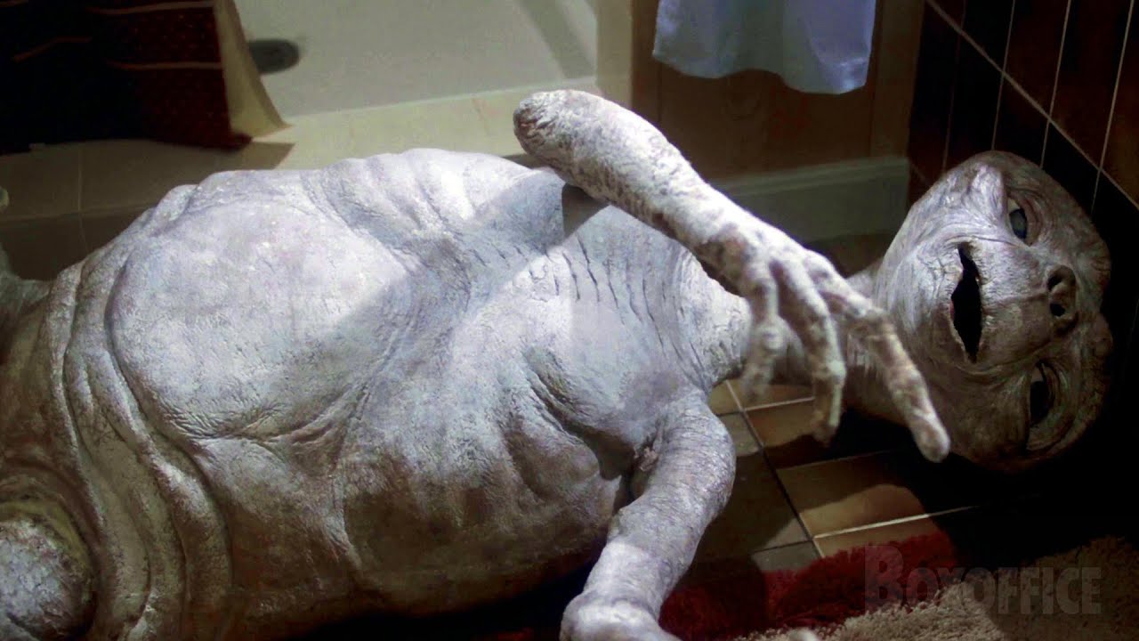 Government takes over the house | E.T. the Extra-Terrestrial | CLIP