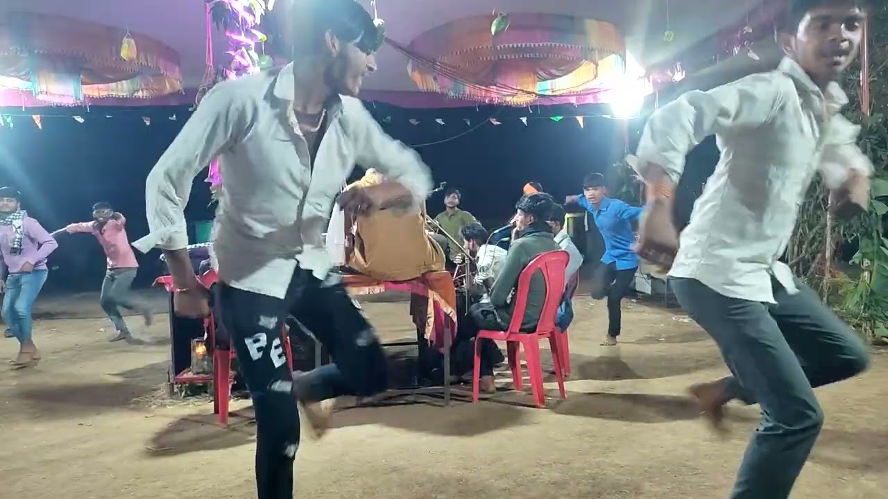 बारे से रे दुआरे से मेरी लागी लगन मुरली वाले से(इटावा राम सत्ता कार्यक्रम) 🚩