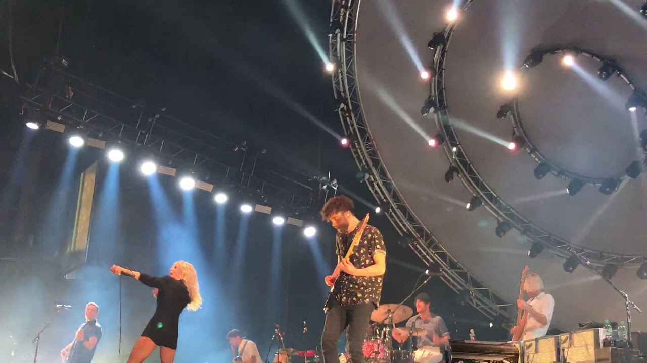 Paramore - That’s What You Get - Live @ O2 Arena London 12/1/2018