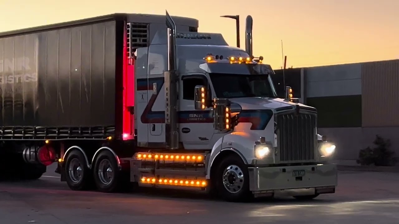 Part 14 Truck spotting in Holbrook