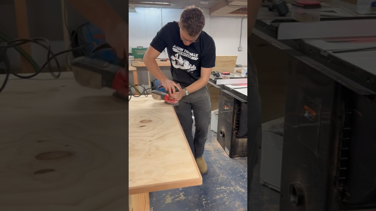 Quick sanding of our new assembly table 