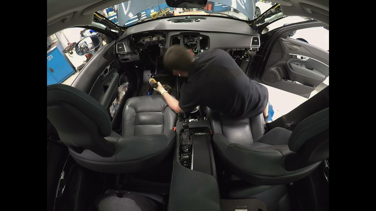 Volvo XC90 Front Evaporator Replacement Time-lapse