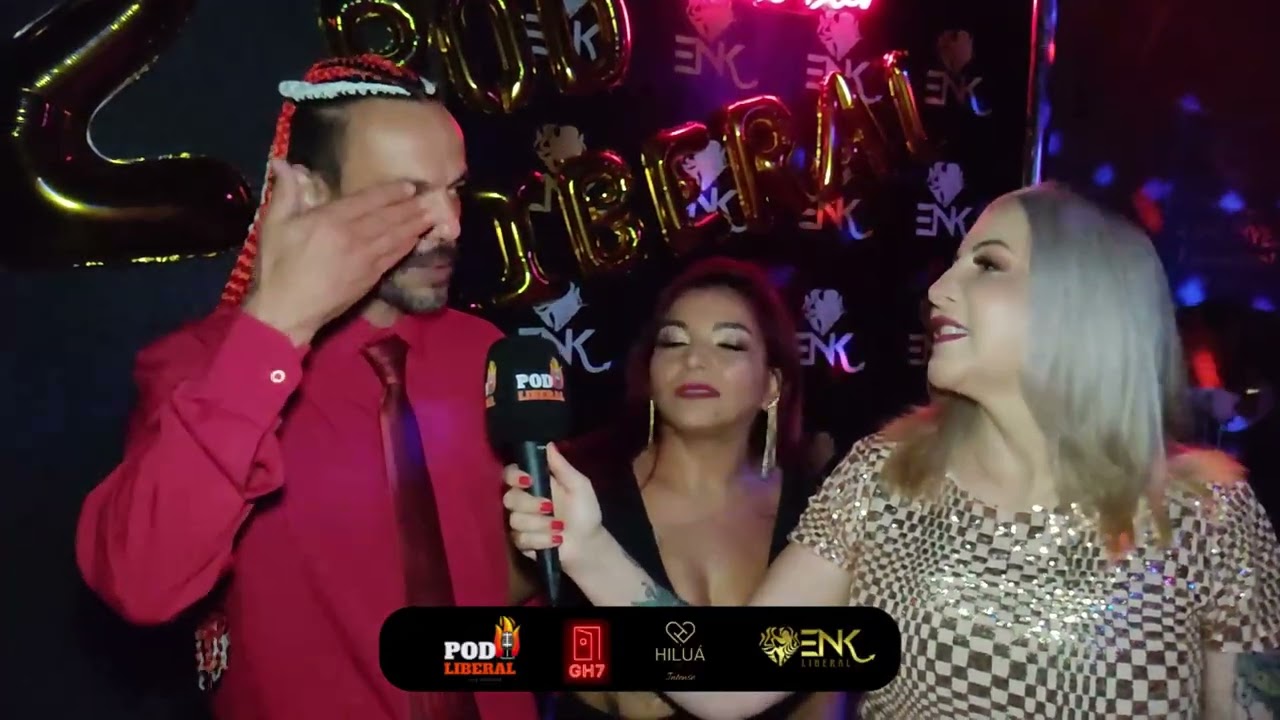 Casal Aberto 13 presente na festa de 2 anos do PodLiberal