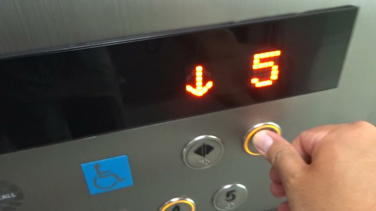 NEW HITACHI TALKING PASSENGER LIFT / ELEVATOR STANDARD 1 AT WATAMARINTRARAM SCHOOL BANGKOK THAILAND