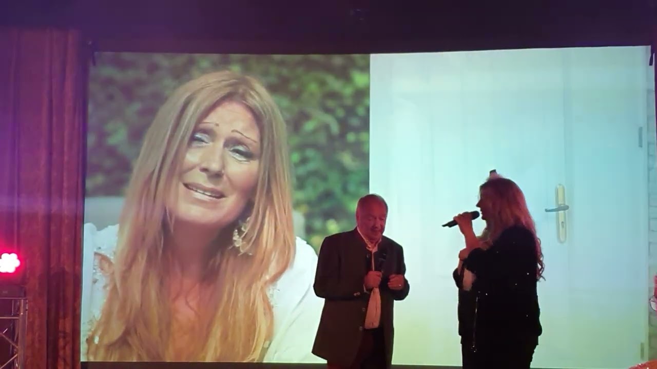 Belinda Kinnaer en Ronnie Tober(Geluk)Wielerman Foute kerstparty December,2025
