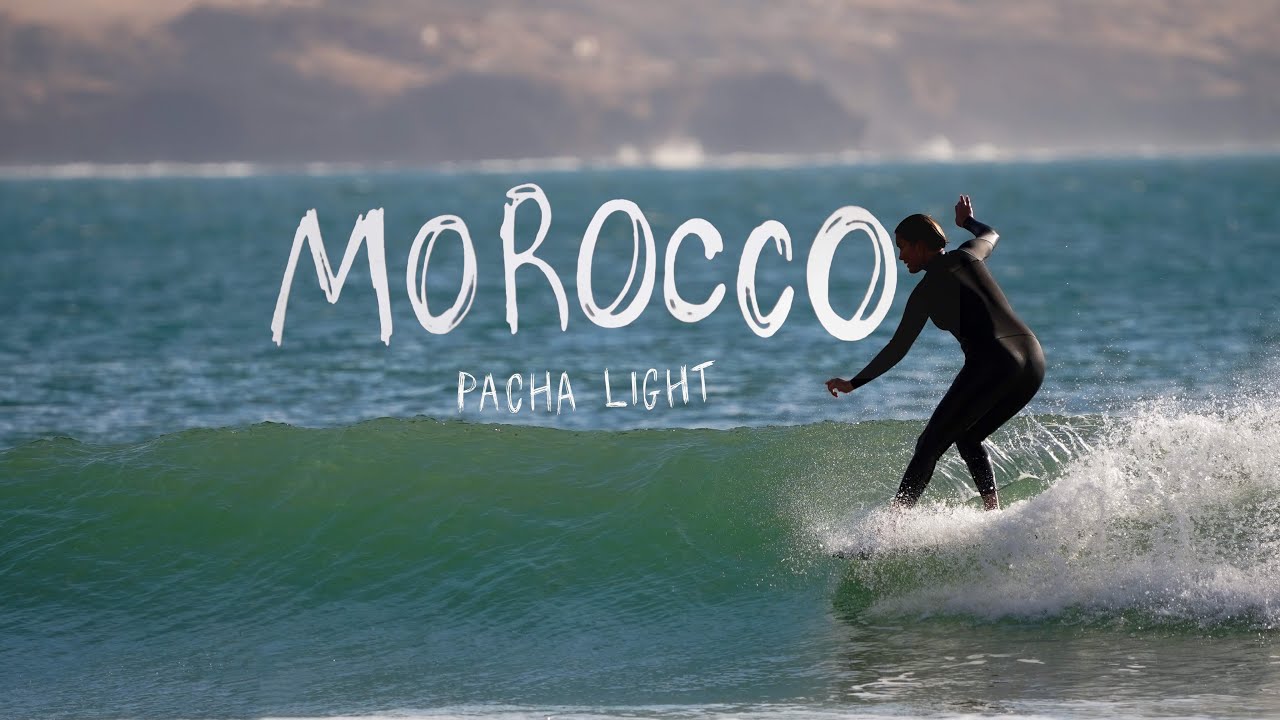 SURFING IN MOROCCO with friends