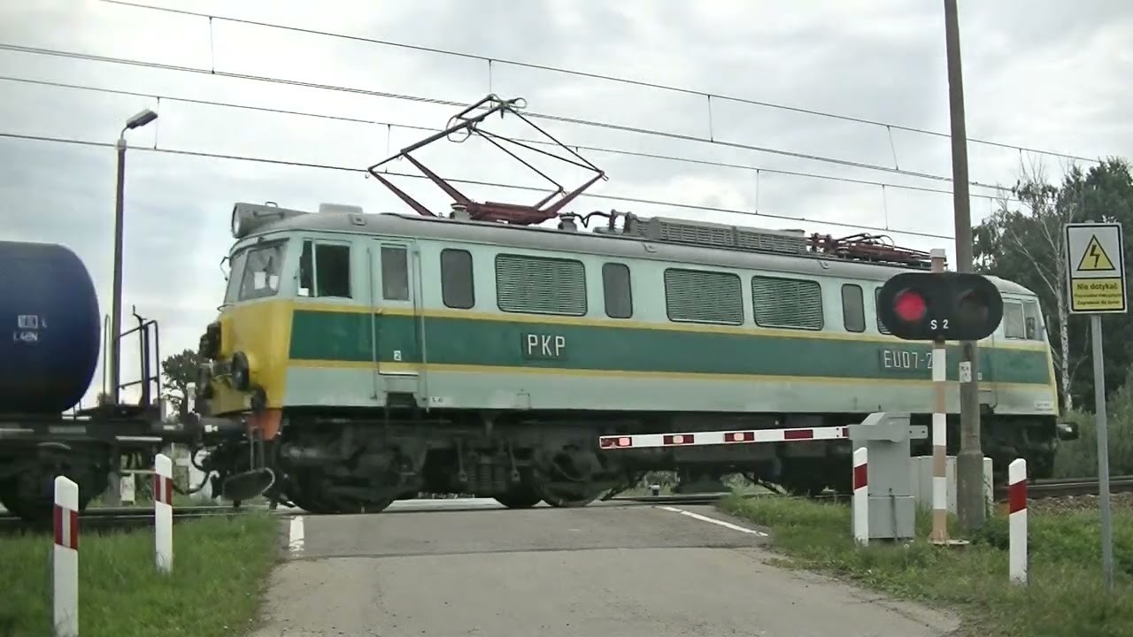 Przejazd kolejowy / Railroad crossing SPA-4 ADtranz | Zabłocie