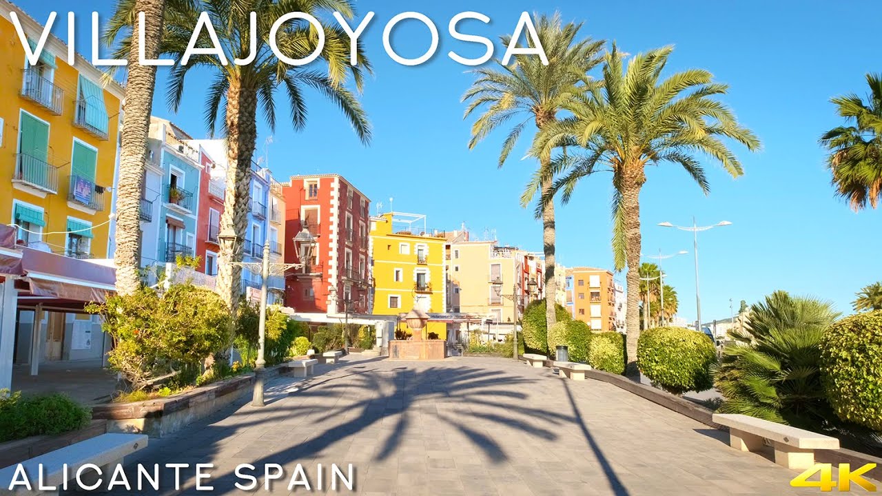 Tiny Tour | Villajoyosa Spain | A quick visit to the colorful old town 2020 Jan
