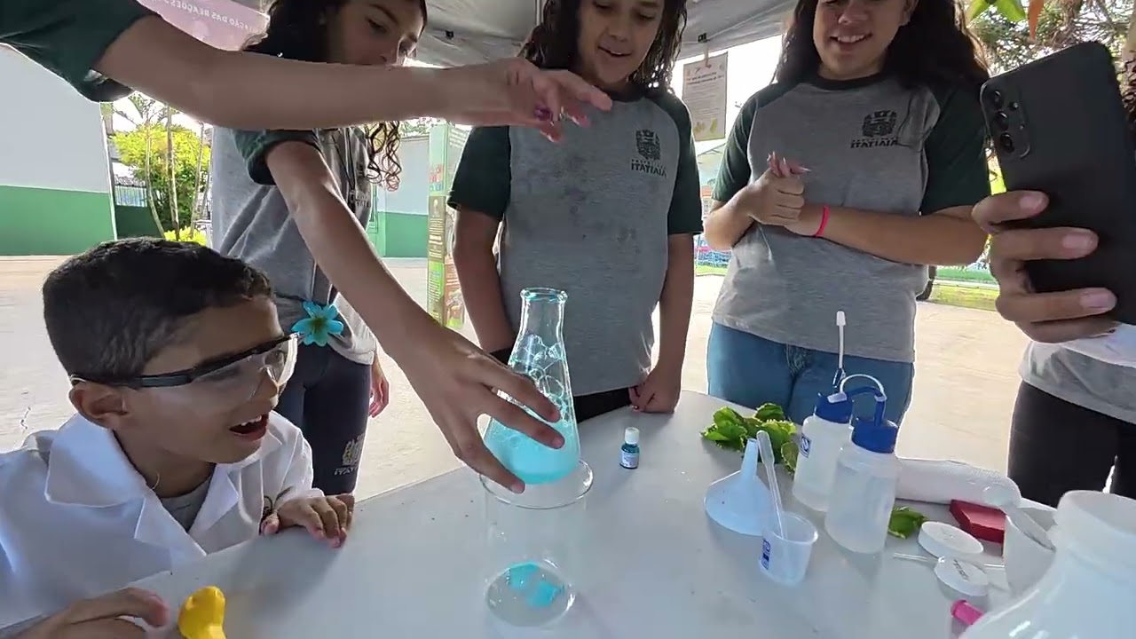 Episode 3: Traveling Science in Itatiaia's Municipal Schools.