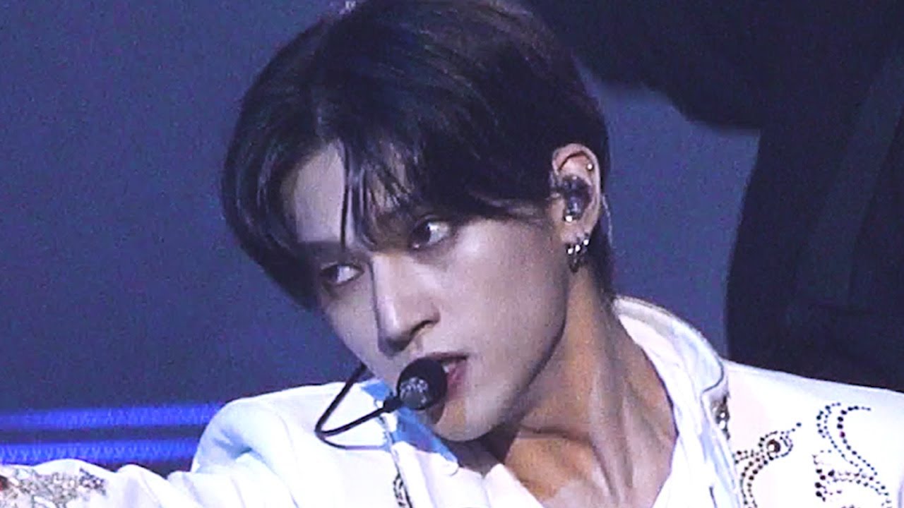 241130 에이티즈 우영 'WORK' + 우영 SOLO + 'Ice On My Teeth' 4K 직캠 ATEEZ WOOYOUNG FANCAM @MMA 2024