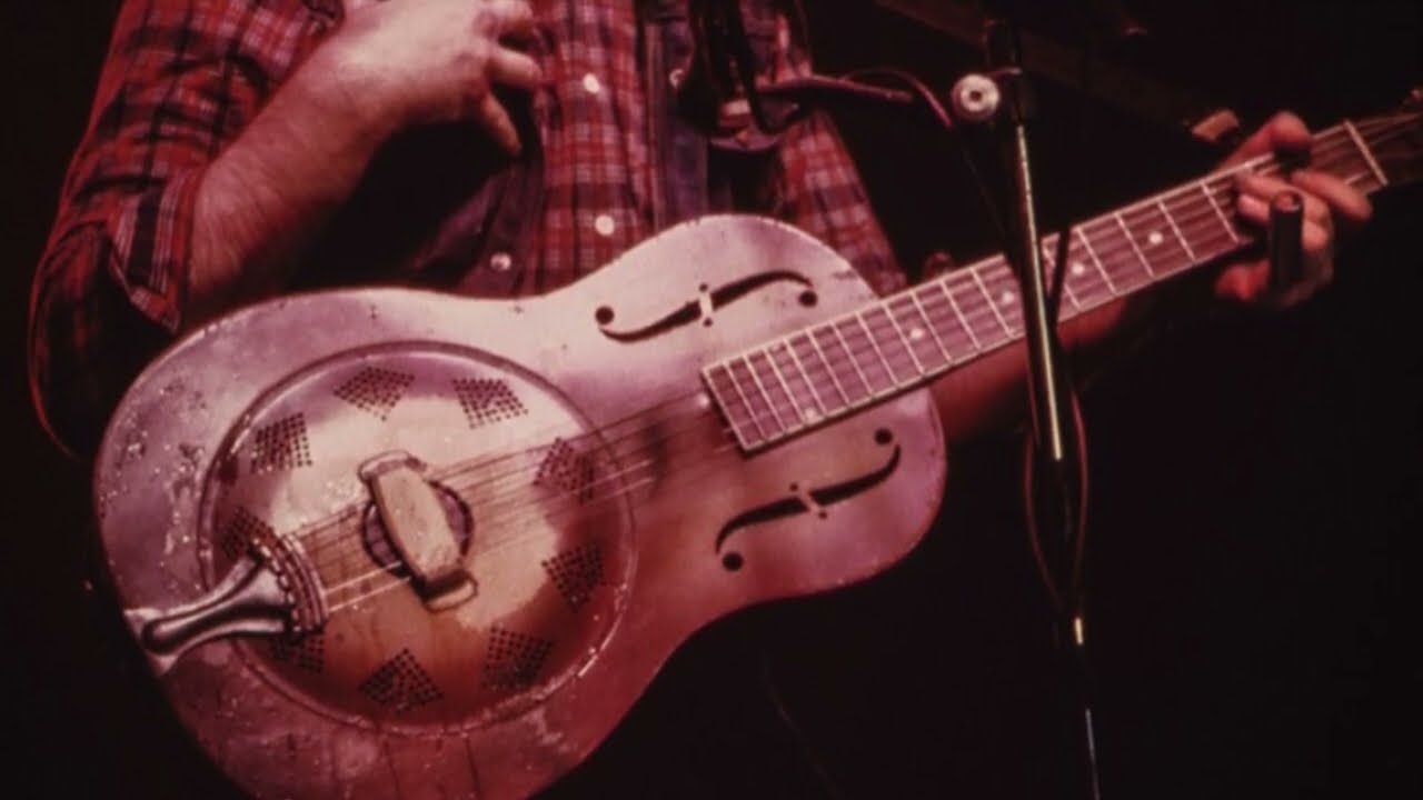 Rory Gallagher - Nothin' But The Devil (acoustic live)