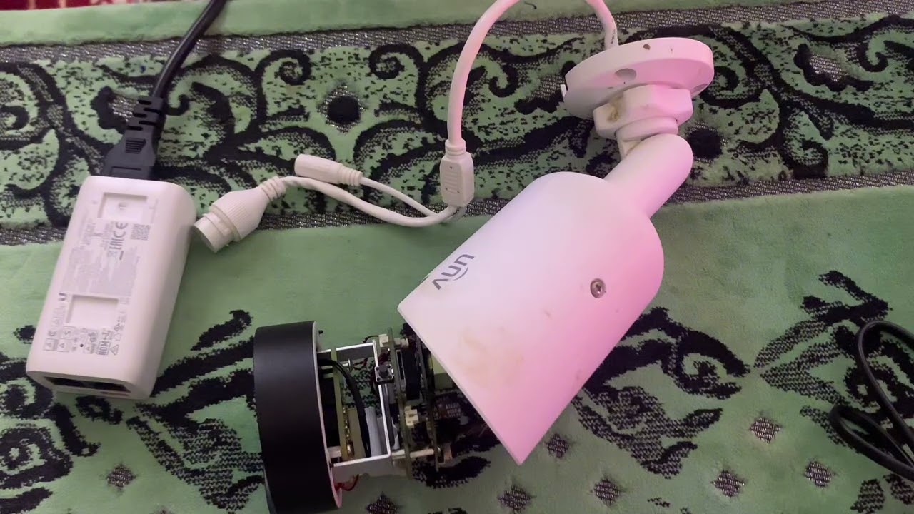 UNV  IP CAMERA - IPC2124LE-ADF28KMC-WL