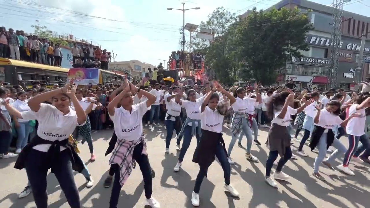 Today my CITY Students Flashmob at hollywood bollywood center ,Guntur PART_1 on 29/03/2023