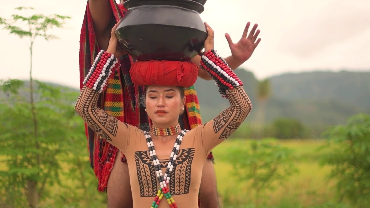 Banga Dance by the LUngsoranon Performing Arts Ensemble (LUPAE)
