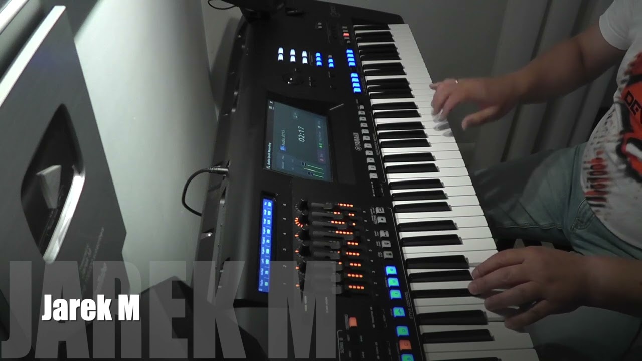 Different Story 2025 cover Jarek M & Yamaha Genos 2