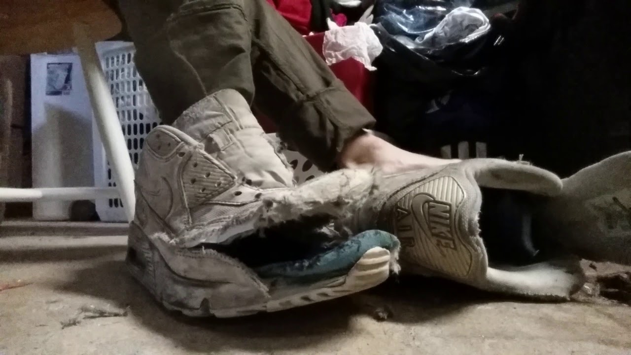 Cleaning Up The Nike Air Max Destruction Mess!
