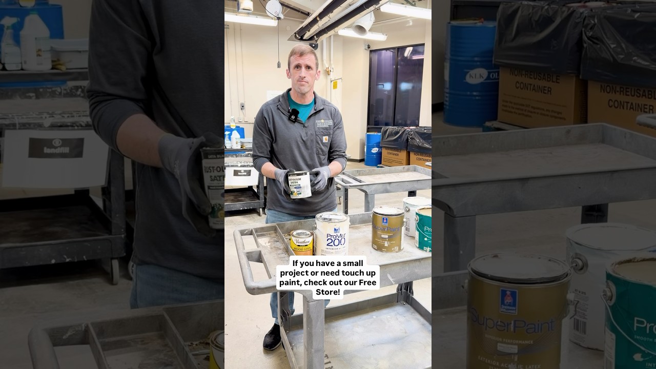 Before you toss those old paint cans, here’s the scoop on how to do it safely 🎨